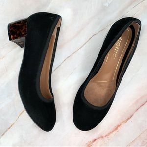 Vionic Natalie Black Leather Block Heel Casual Shoes 8.5 Wide